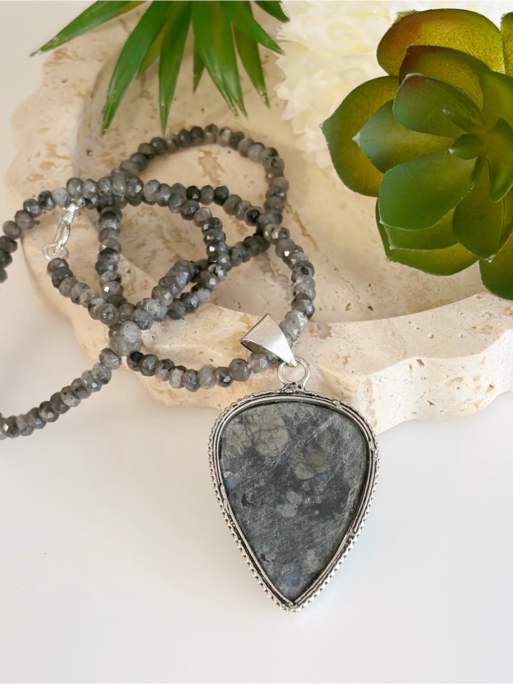 Boho Southwest Que Sera Pendant Moonstone Necklace Sterling Silver 925 Overlay - Picture 6 of 7